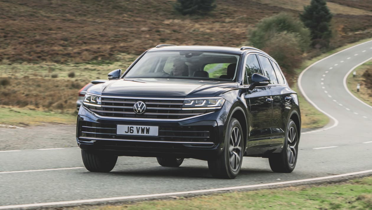 Volkswagen Touareg review Practicality boot space 2024 Carbuyer